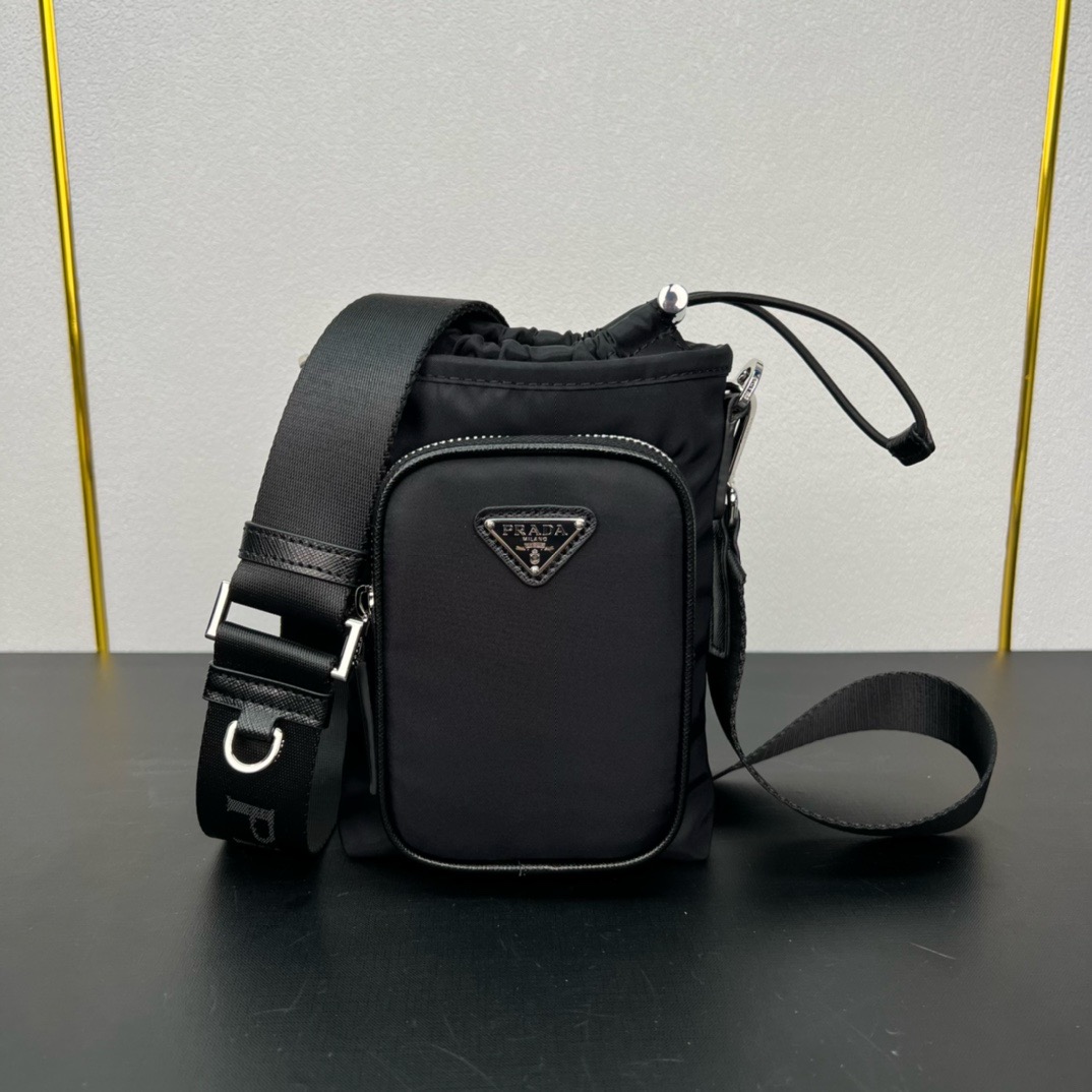 Pr@da mens bag new 20250622