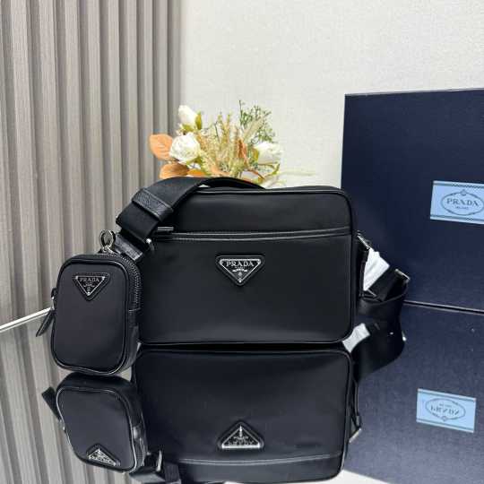 Pr@da mens bag new 20250622