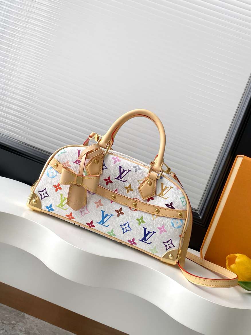 L\V NEW WOMENS HANDBAG 250731