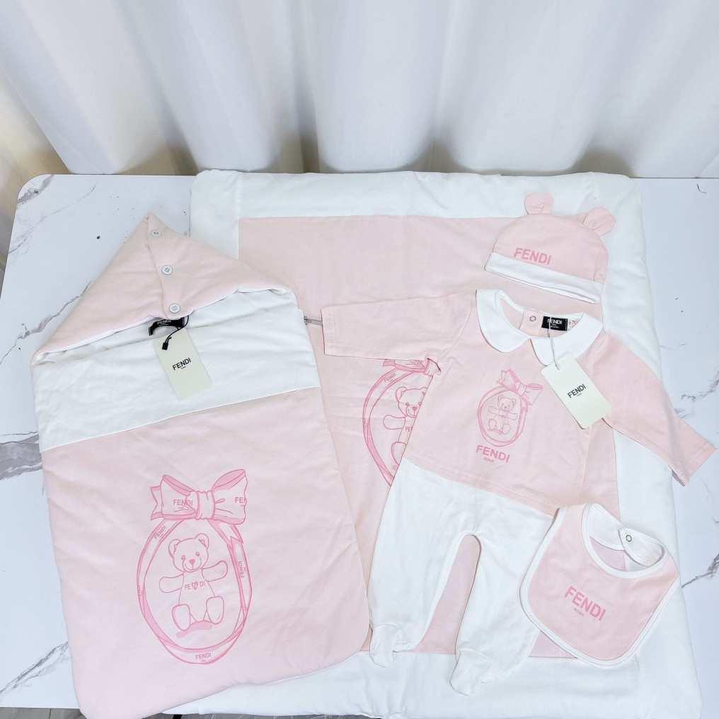 Brands baby clothing 250806