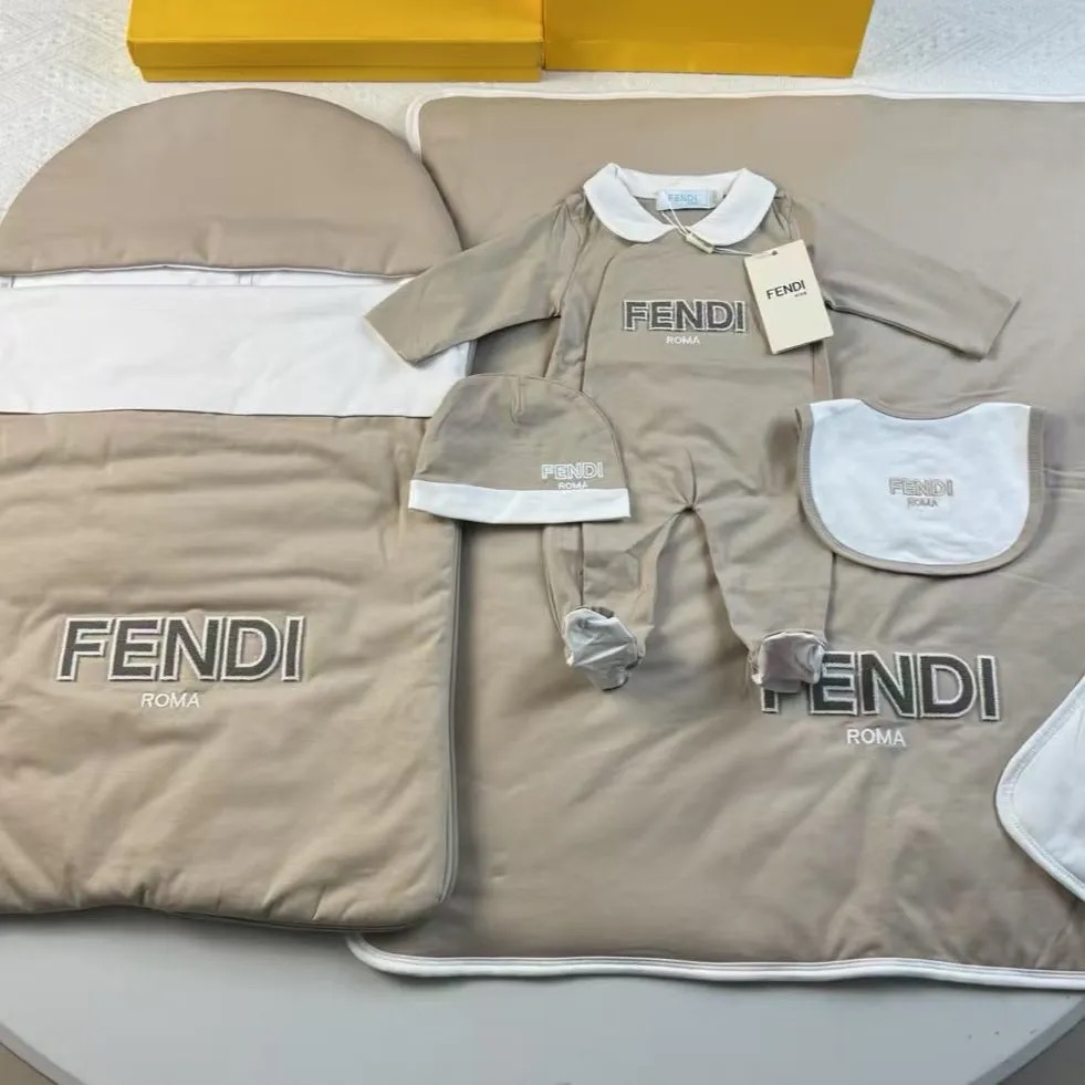 Brands baby clothing 250806