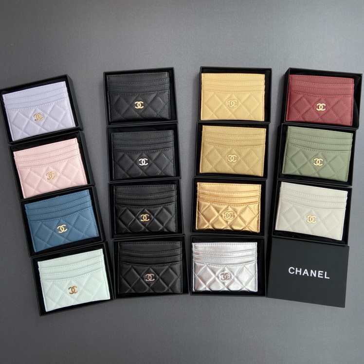 ch@nel card holder 251017