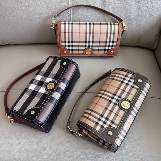 bur, berry new womens handbag  251017