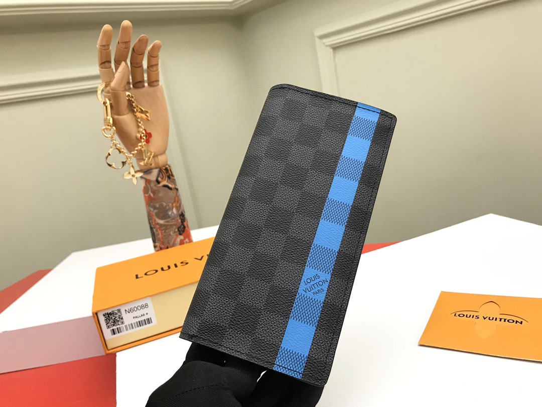 L\V wallet series 260117