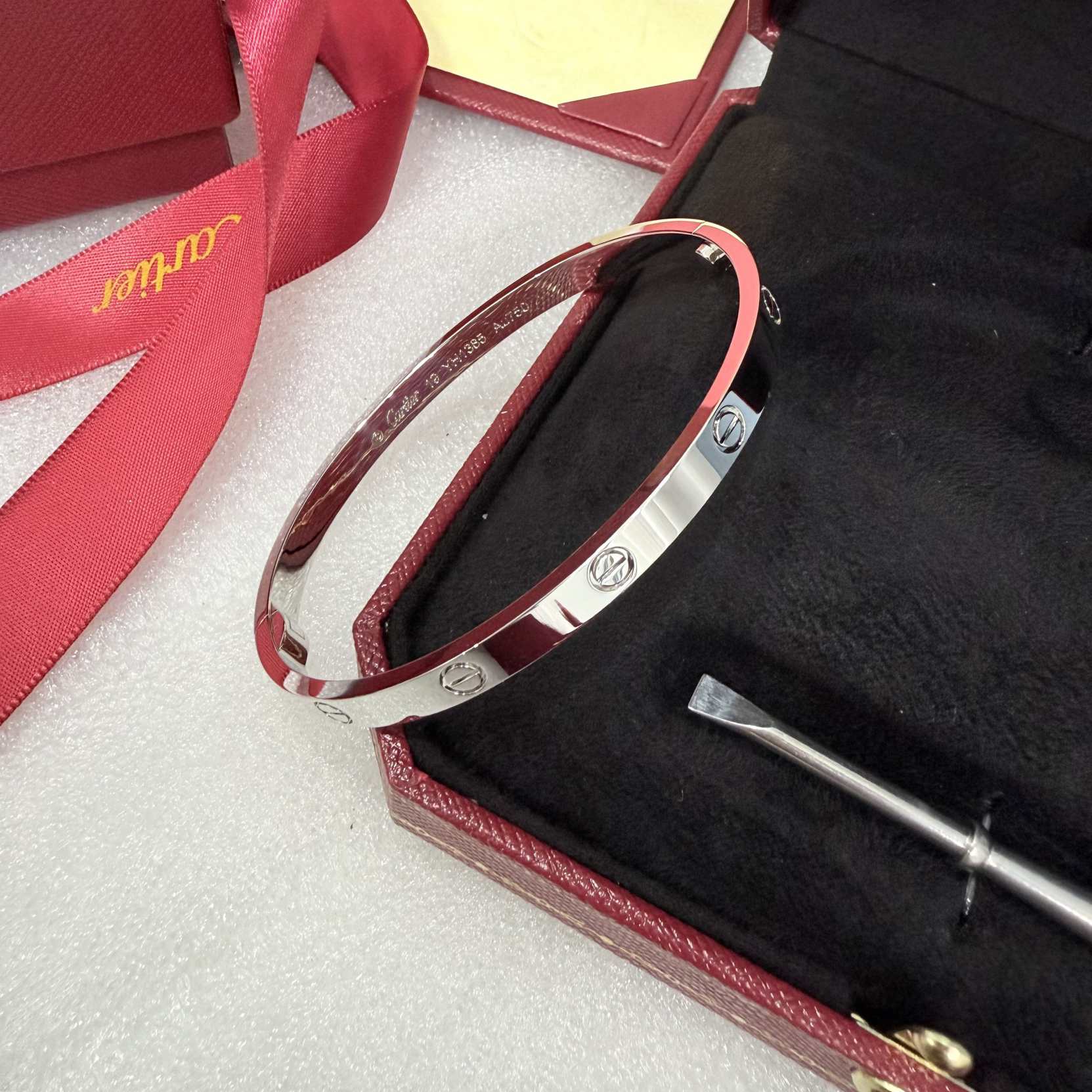 C@RIER BRACELET 260117