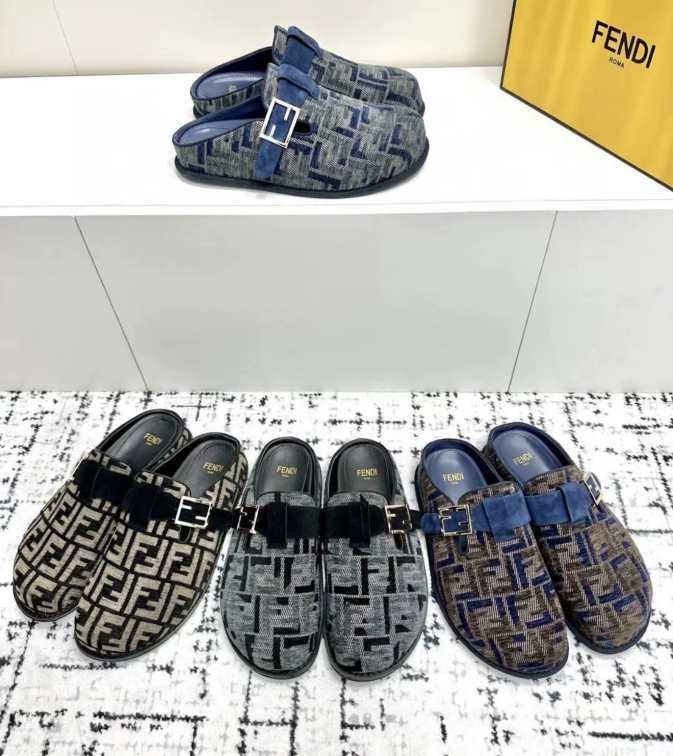 FENDl slippers 260126