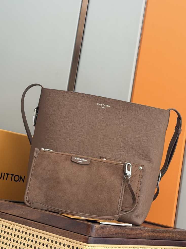 M25989 M26758 M27061 30x33x15.5CM  Verso Hobo M26745 M26747  M27022