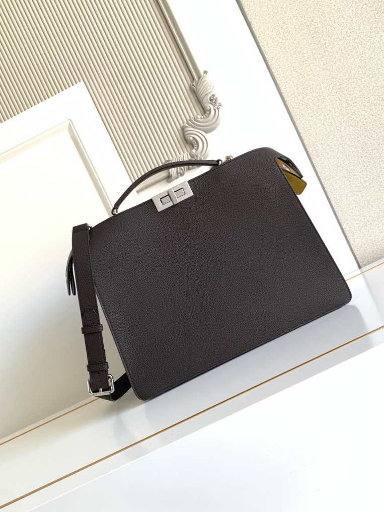 FENDl new bag 260202