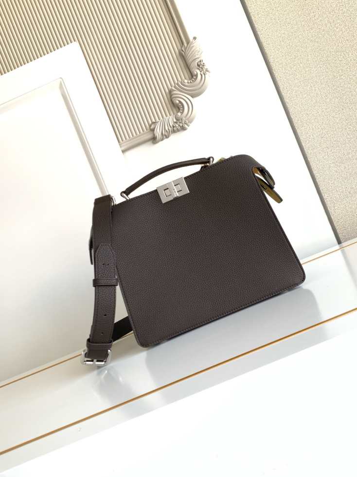 FENDl new bag 260202