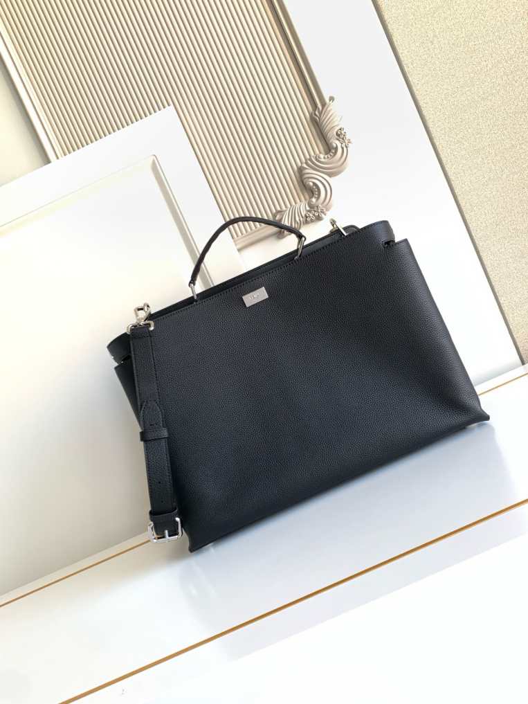 FENDl new bag 260202