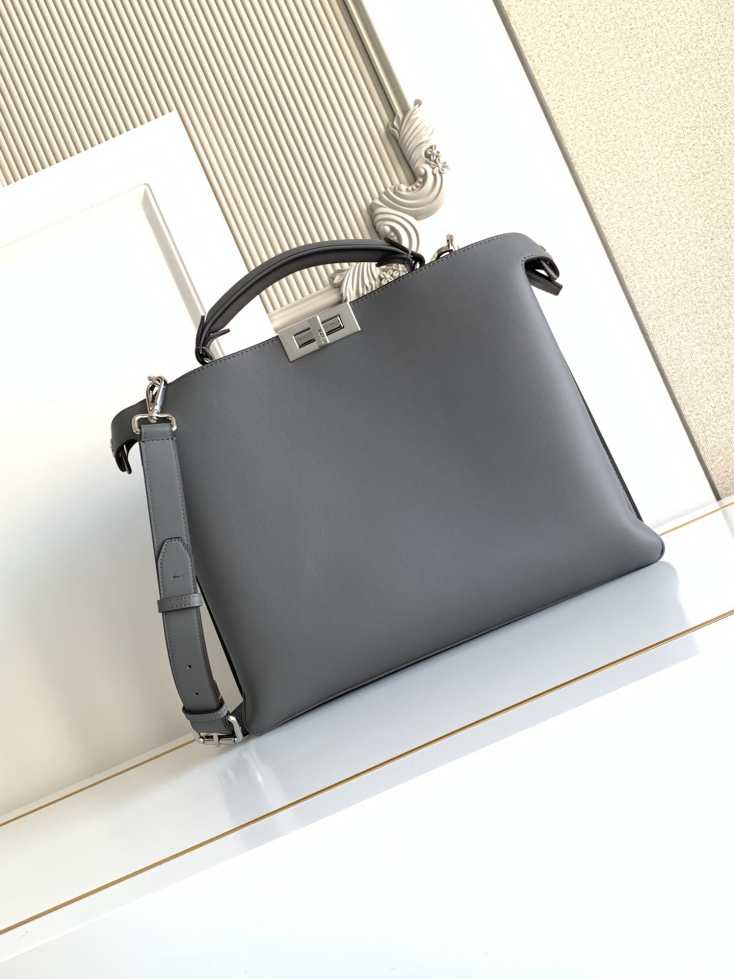 FENDl new bag 260202