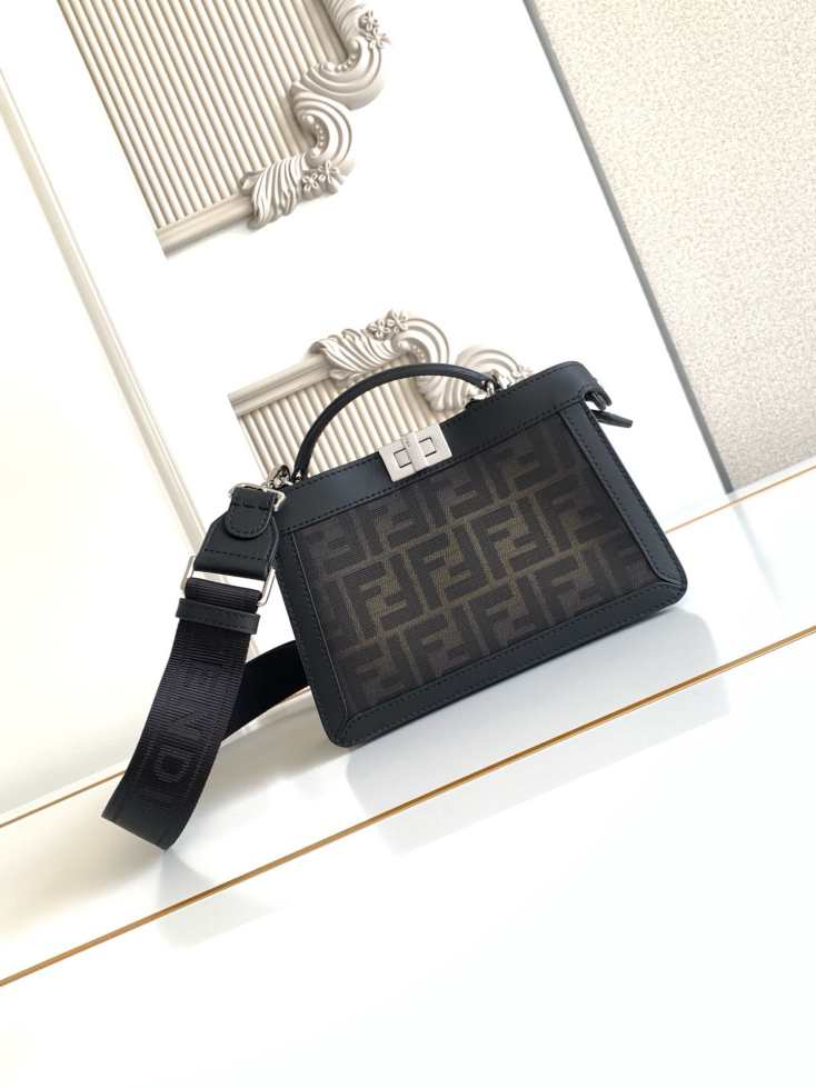 FENDl new bag 260202