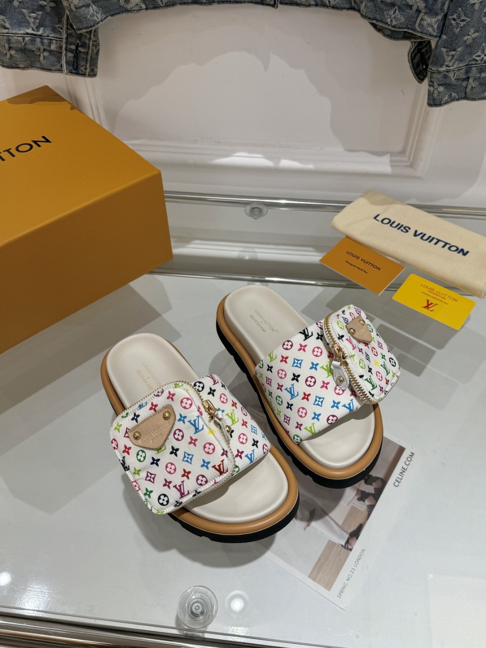 L\V Slippers sandals 260202