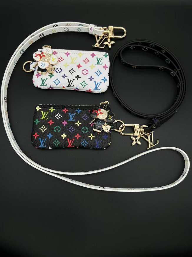 L\V Accessories 260202